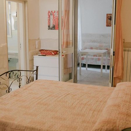 Bed and Breakfast Le Camporelle In Citta Lecce Exteriér fotografie